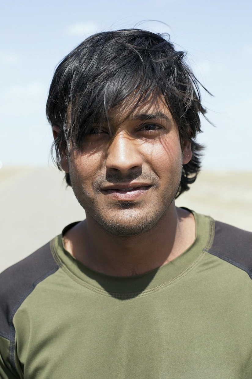 Men who quit their jobs and went to fight against ISIS