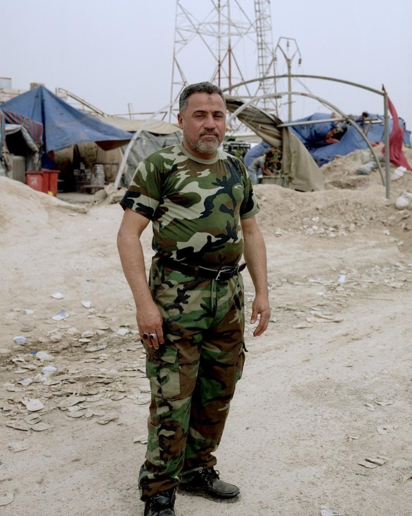 Men who quit their jobs and went to fight against ISIS