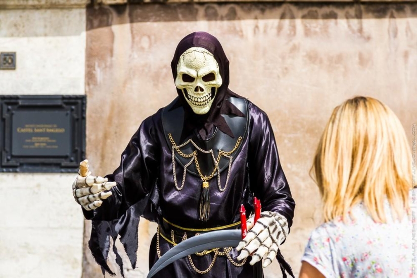 Mendigos callejeros en Roma