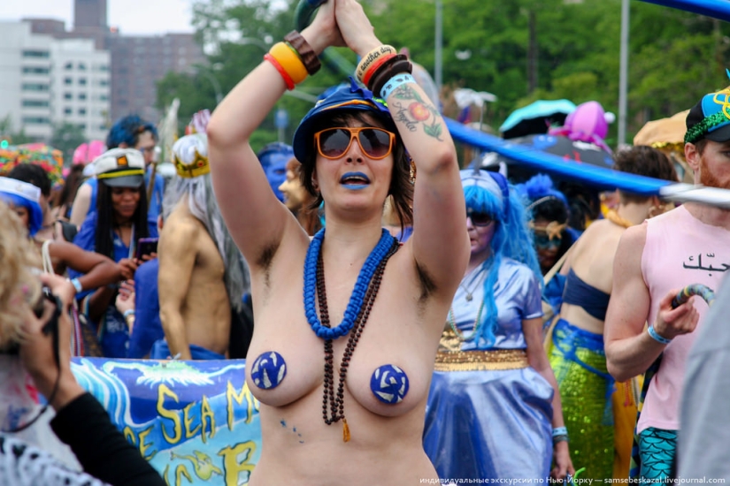 Mermaid Parade - Good Old Brooklyn Freak Show Mermaid Parade - Good Old Brooklyn Freak Show