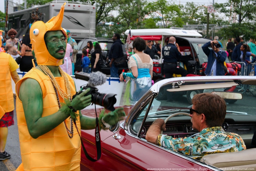 Mermaid Parade - Good Old Brooklyn Freak Show Mermaid Parade - Good Old Brooklyn Freak Show