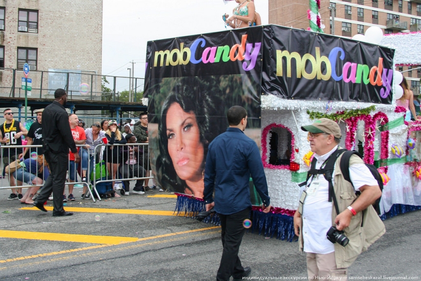 Mermaid Parade - Good Old Brooklyn Freak Show Mermaid Parade - Good Old Brooklyn Freak Show