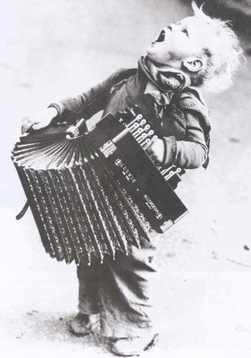 Mi infancia puros ojitos Mi infancia puros ojitos