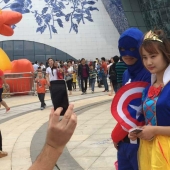 Mickey Mouse ha terminado: cómo los chinos más ricos declararon la guerra a Disney