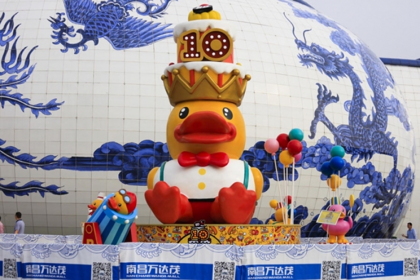 Mickey Mouse ha terminado: cómo los chinos más ricos declararon la guerra a Disney