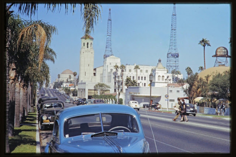 Mientras la URSS estaba en guerra con los fascistas: fotos en color de la pacífica Los Ángeles durante la Segunda Guerra Mundial y después