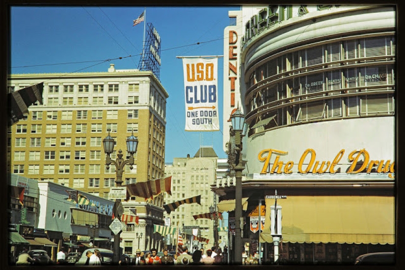 Mientras la URSS estaba en guerra con los fascistas: fotos en color de la pacífica Los Ángeles durante la Segunda Guerra Mundial y después