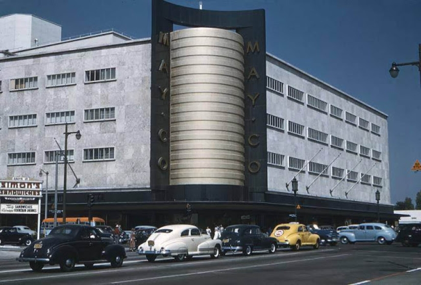 Mientras la URSS estaba en guerra con los fascistas: fotos en color de la pacífica Los Ángeles durante la Segunda Guerra Mundial y después