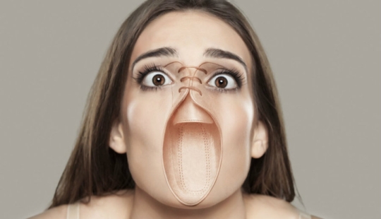 Mis pies están en mi boca: por qué el fotógrafo cruzó retratos de personas e imágenes de zapatos