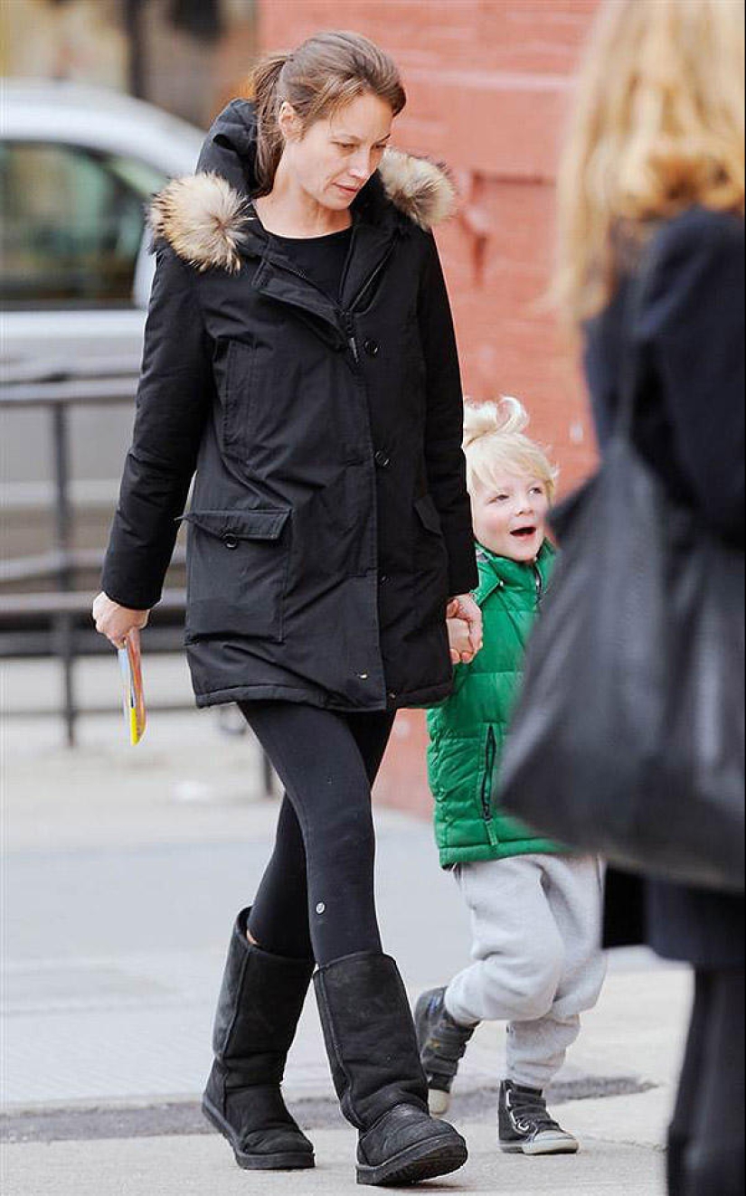 Model and mother rolled into one