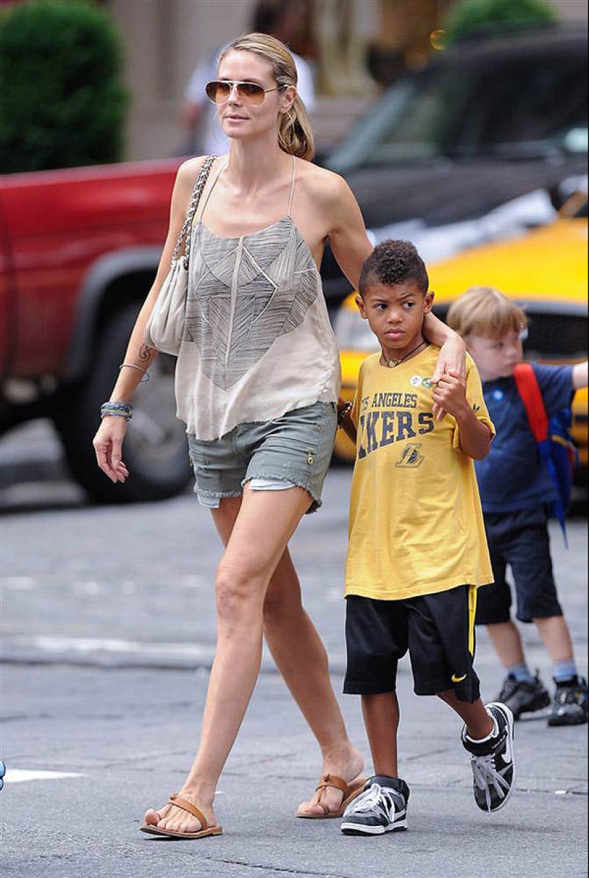 Model and mother rolled into one