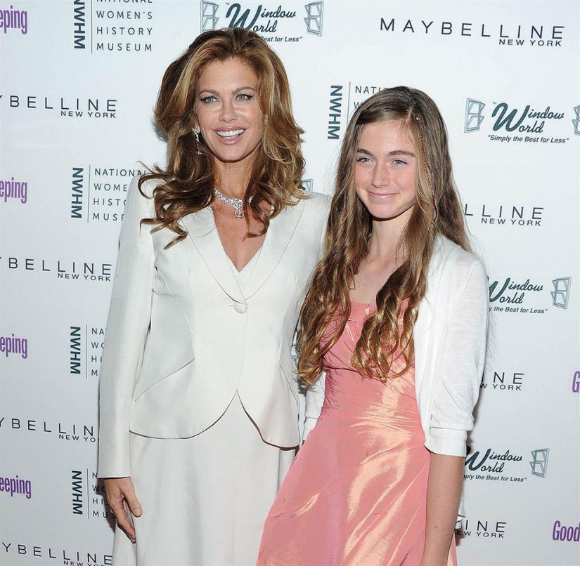 Model and mother rolled into one