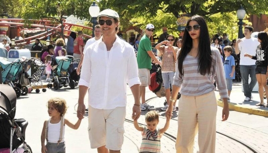 Modelo y madre en uno