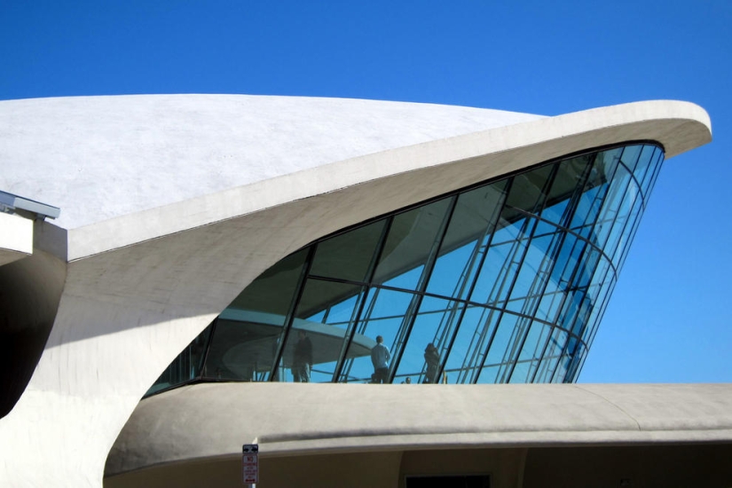 Modern architecture you can't help but fall in love with