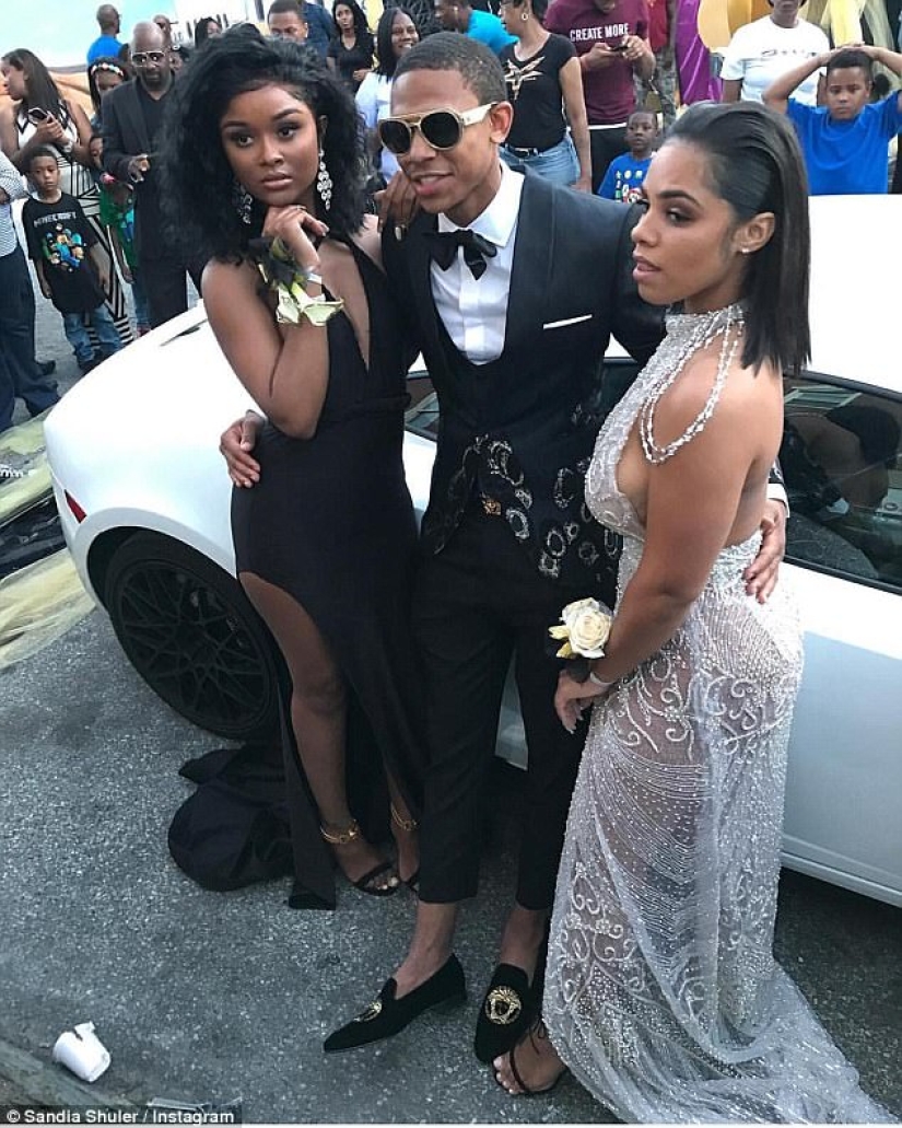 Mom gave her son a prom in the style of Arab sheikhs for 25 thousand dollars