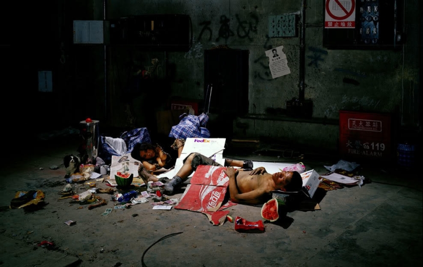 Monumental works of Chinese photographer Wang Qingsong Monumental works of Chinese photographer Wang Qingsong