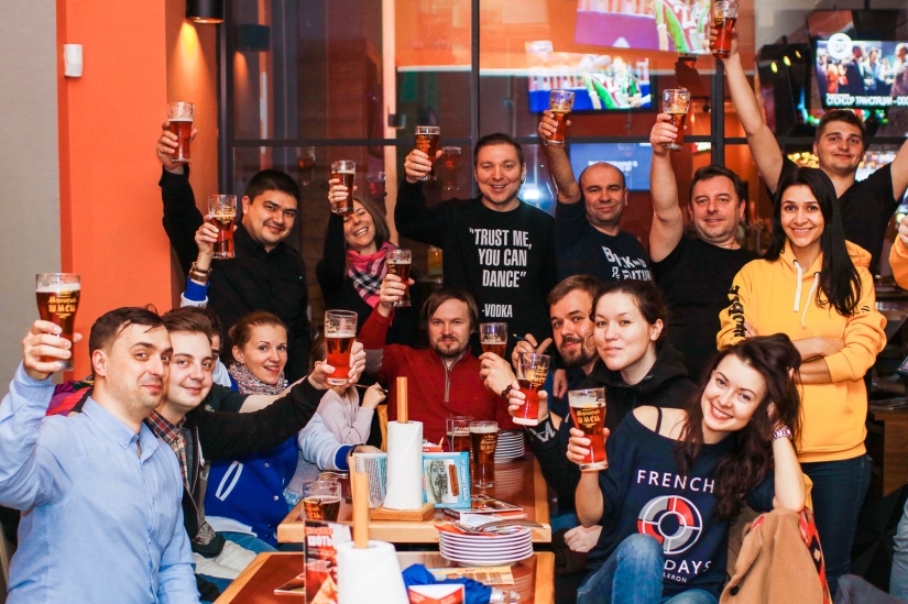 Moscú bajo un título: el centro de la capital a través del vidrio de una botella de cerveza