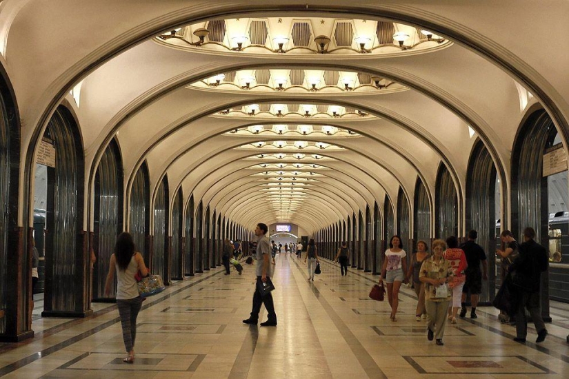 Moscow metro through the eyes of a foreigner