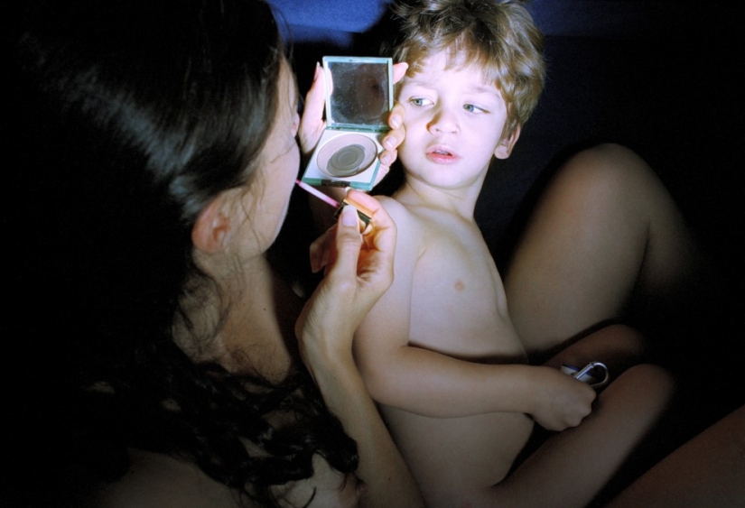 Motherhood through the lens of Elinor Carucci