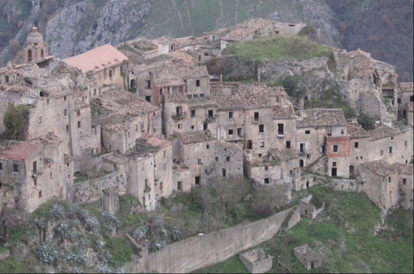 mundo en ruinas