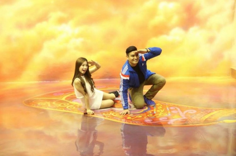 Museo con pinturas tridimensionales que te ayudarán a convertirte en una gran obra de arte Museo con pinturas tridimensionales que te ayudarán a convertirte en una gran obra de arte