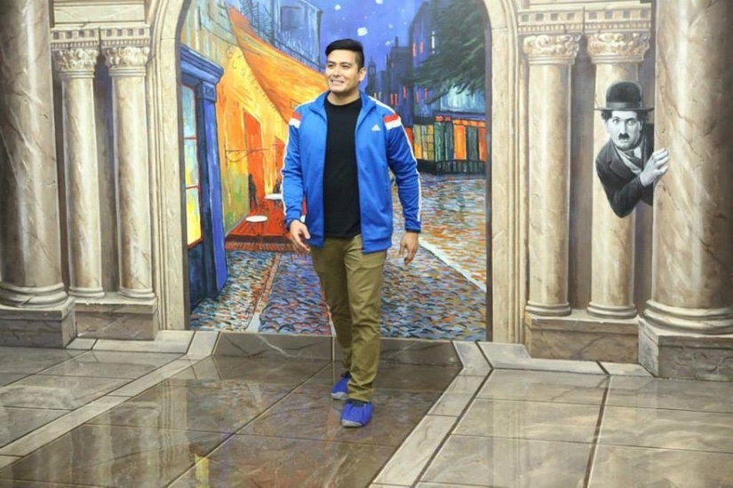 Museum with three-dimensional paintings that will help you become a piece of great art Museum with three-dimensional paintings that will help you become a piece of great art