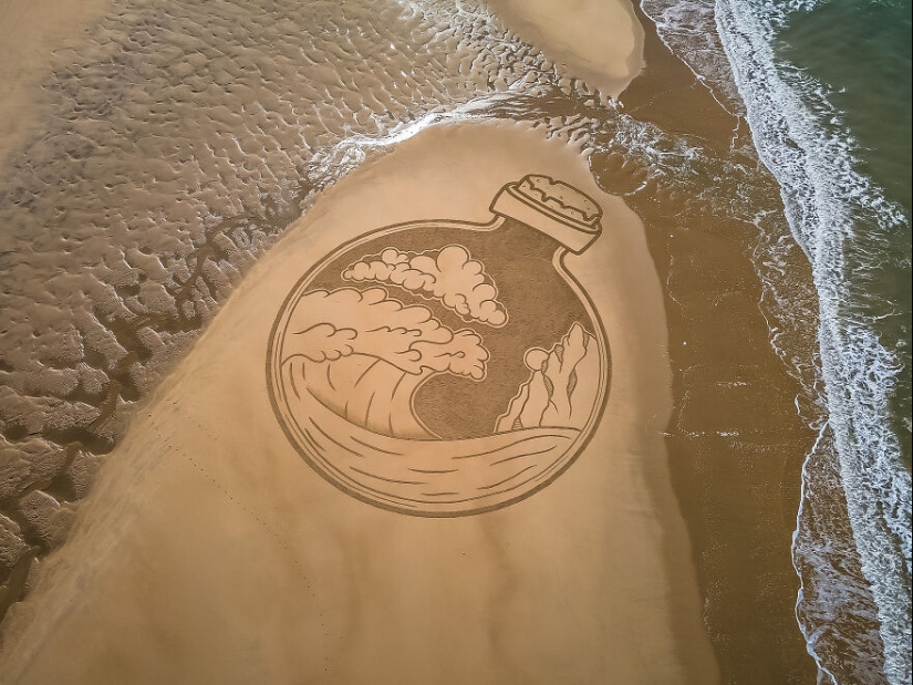 My 12 Beach Sand Drawings That Are Between 30 And 100 Meters Wide