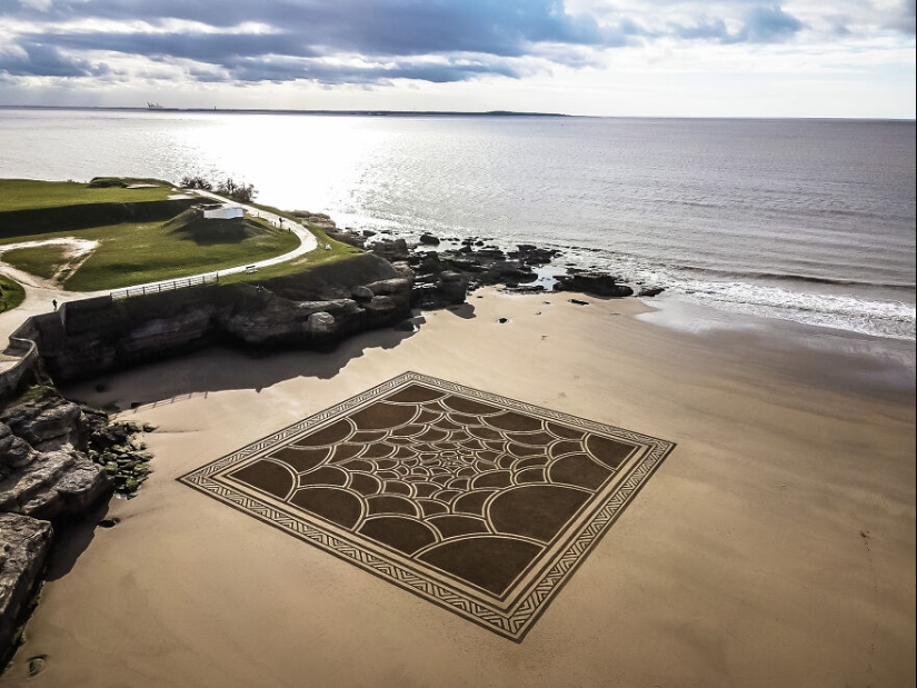 My 15 Beach Sand Drawings That Are Between 30 And 100 Meters Wide (Part2)
