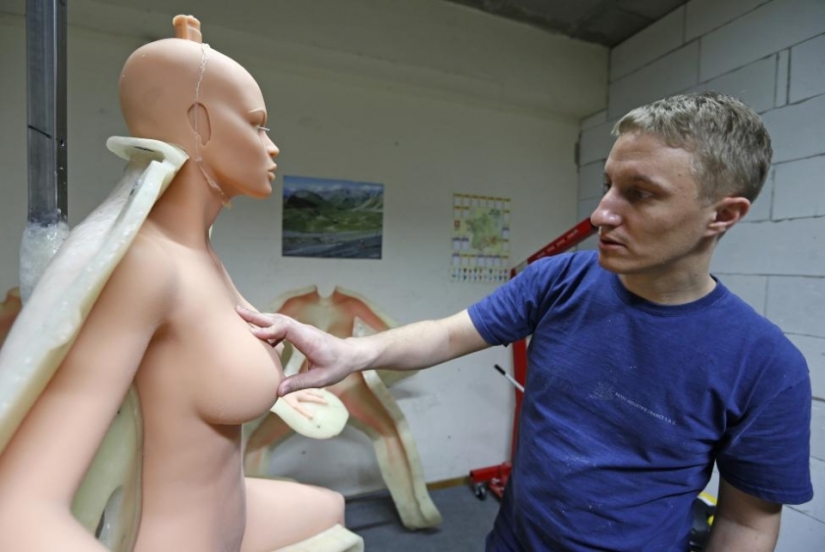 My dear: how rubber women are produced in france