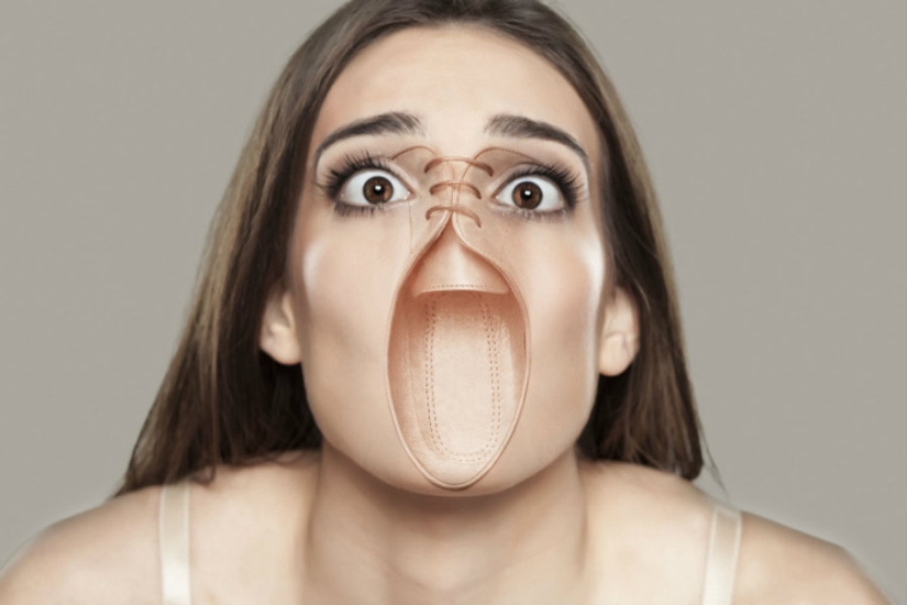 My feet are in my mouth: why did the photographer cross portraits of people and pictures of shoes