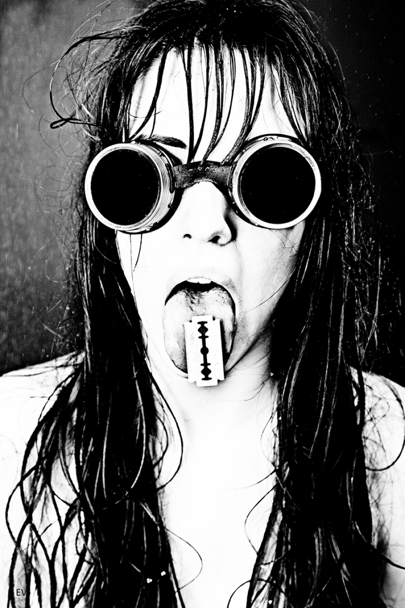 Need to hell: photographer Evgeny Volkov Need to hell: photographer Evgeny Volkov