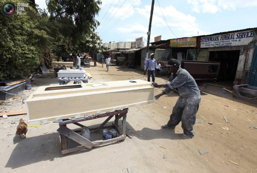 Negocio funerario en África Negocio funerario en África