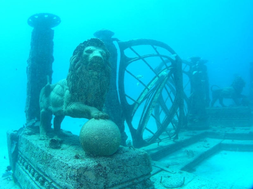 Neptune Memorial: un cementerio submarino frente a la costa de Florida