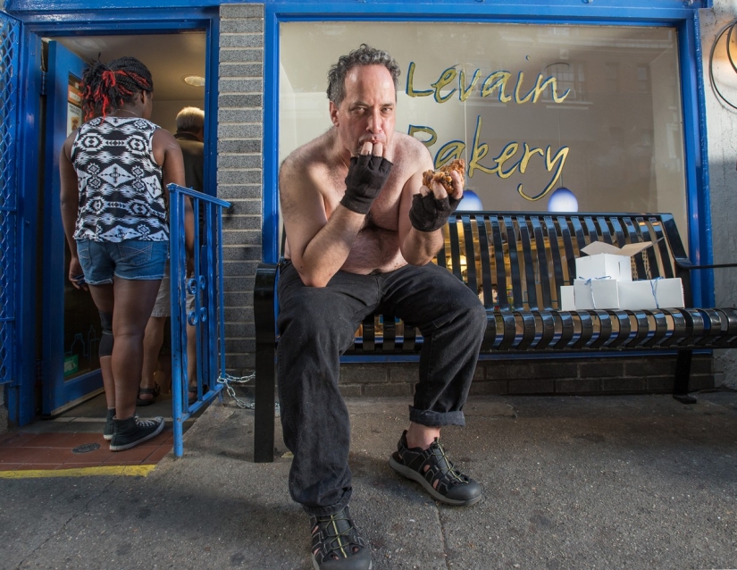 New York taxi drivers starred again for anti-glamour calendar New York taxi drivers starred again for anti-glamour calendar