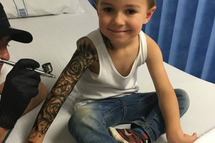 New Zealand master makes gorgeous tattoos for sick children New Zealand master makes gorgeous tattoos for sick children
