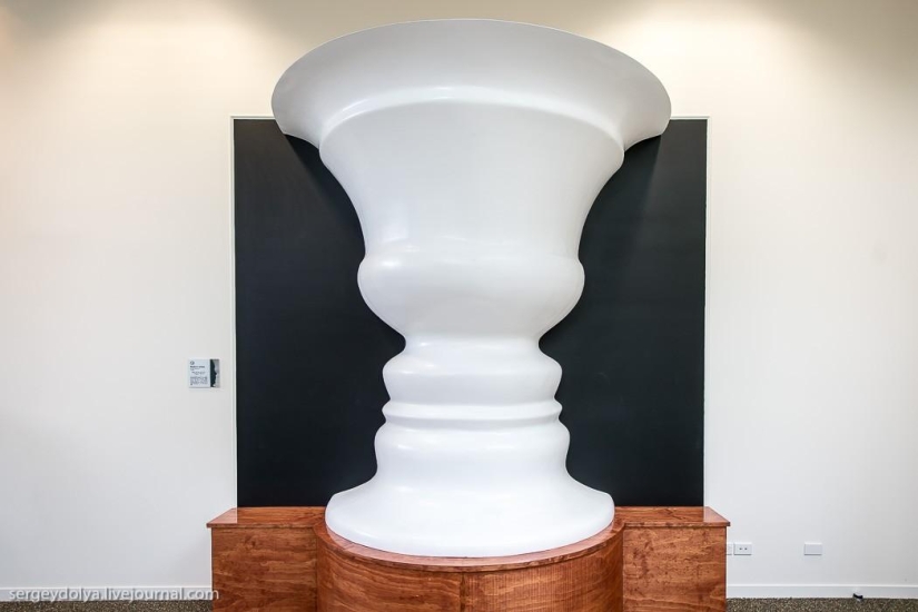 New Zealand. Puzzling World New Zealand. Puzzling World