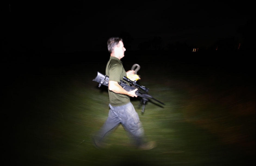 Night hunting for kangaroos in Australia Night hunting for kangaroos in Australia