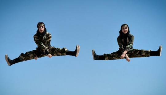 Ninja in hijabs: how iranian women learn martial arts in the desert Ninja in hijabs: how iranian women learn martial arts in the desert