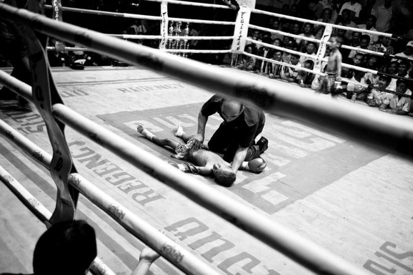 Niños boxeadores de Tailandia