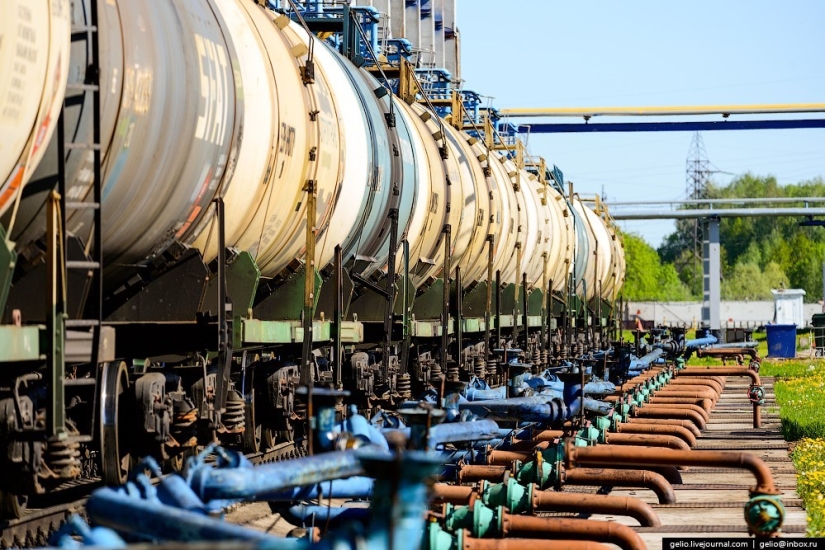 Nizhnekamsk is the capital of petrochemistry and oil refining in Russia Nizhnekamsk is the capital of petrochemistry and oil refining in Russia