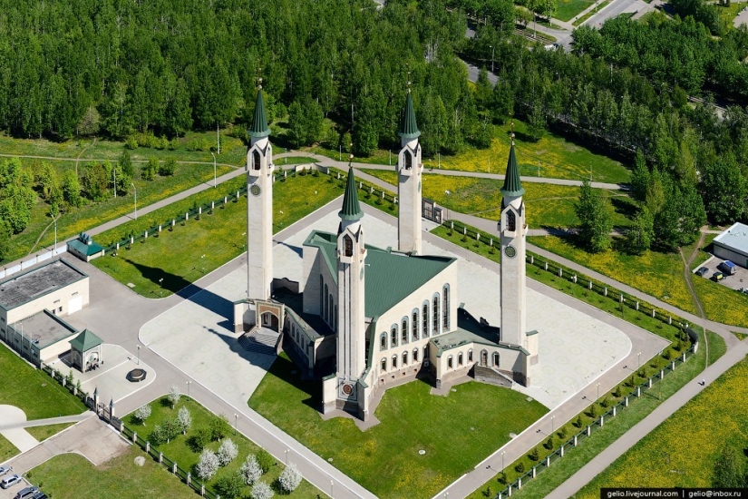 Nizhnekamsk is the capital of petrochemistry and oil refining in Russia Nizhnekamsk is the capital of petrochemistry and oil refining in Russia