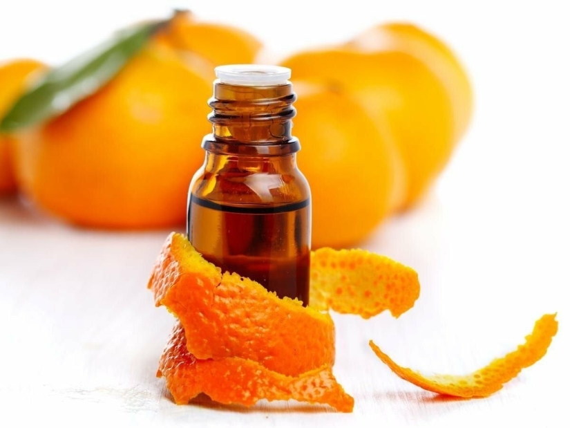 No gasto mucho dinero en batas costosas, pero las hago yo mismo. Receta favorita de exfoliación contra la celulitis