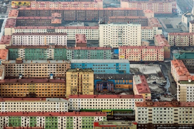 Norilsk and Dudinka from above