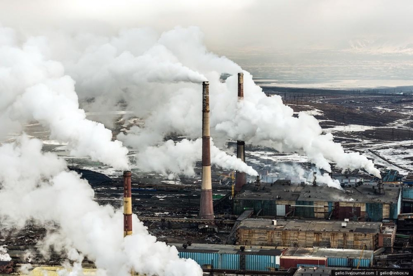 Norilsk and Dudinka from above