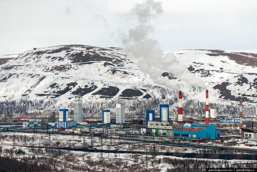 Norilsk and Dudinka from above