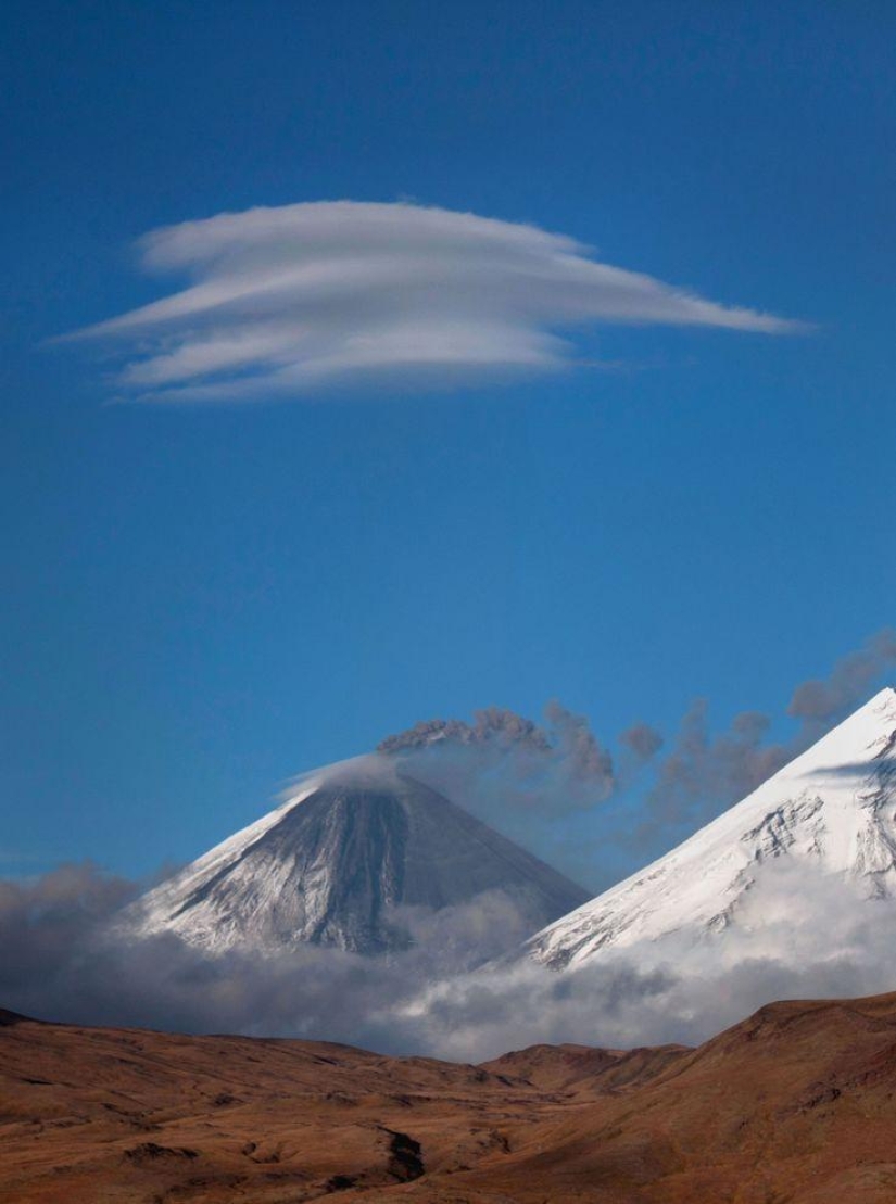 Nubes en Kamchatka que parecen un OVNI