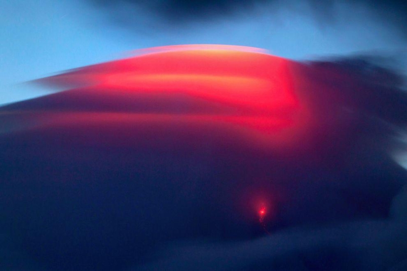 Nubes en Kamchatka que parecen un OVNI