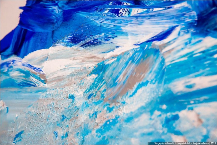 Nude painting: this girl paints pictures with her breasts! Nude painting: this girl paints pictures with her breasts!