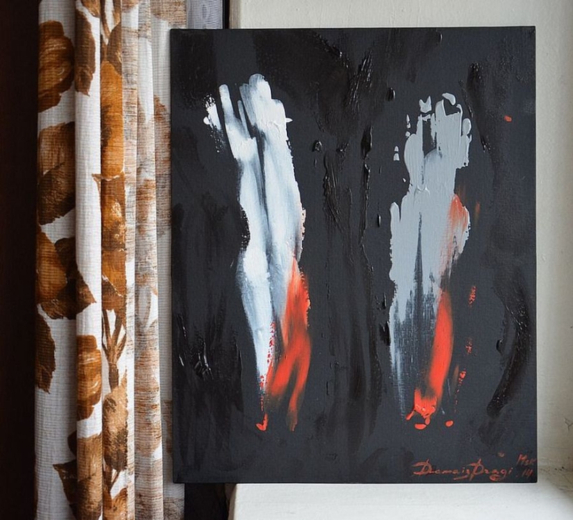 Nude painting: this girl paints pictures with her breasts! Nude painting: this girl paints pictures with her breasts!