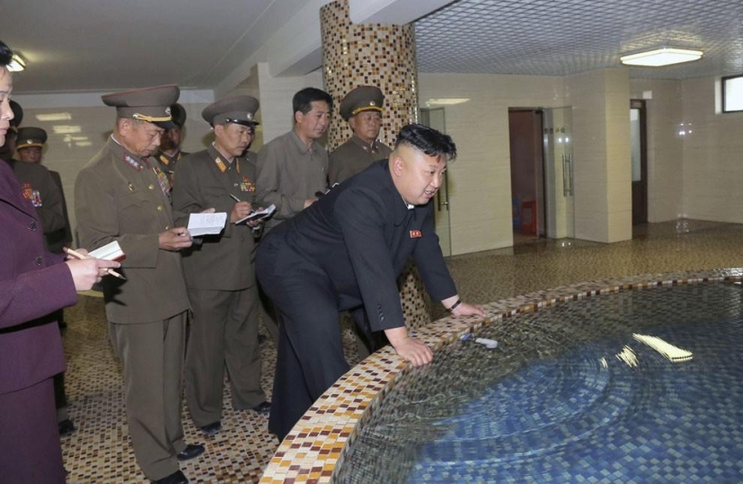 Ocupado Kim Jong-un